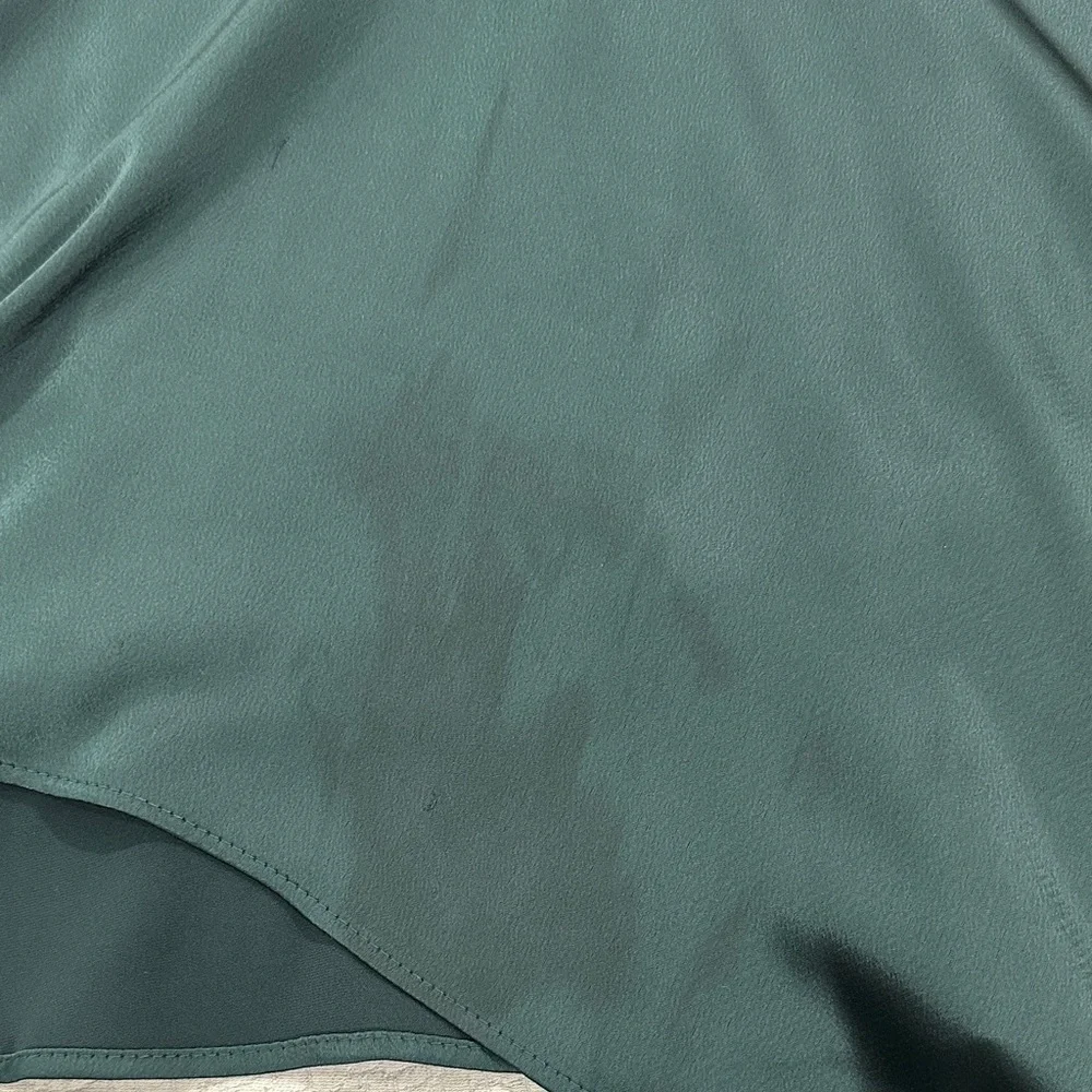 Chic Asymmetrical Satin Dress in Deep Green - Picture 8 of 8